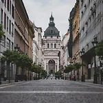 A57- Boutique Apartments, Location, By Bqa アパート ブダペスト